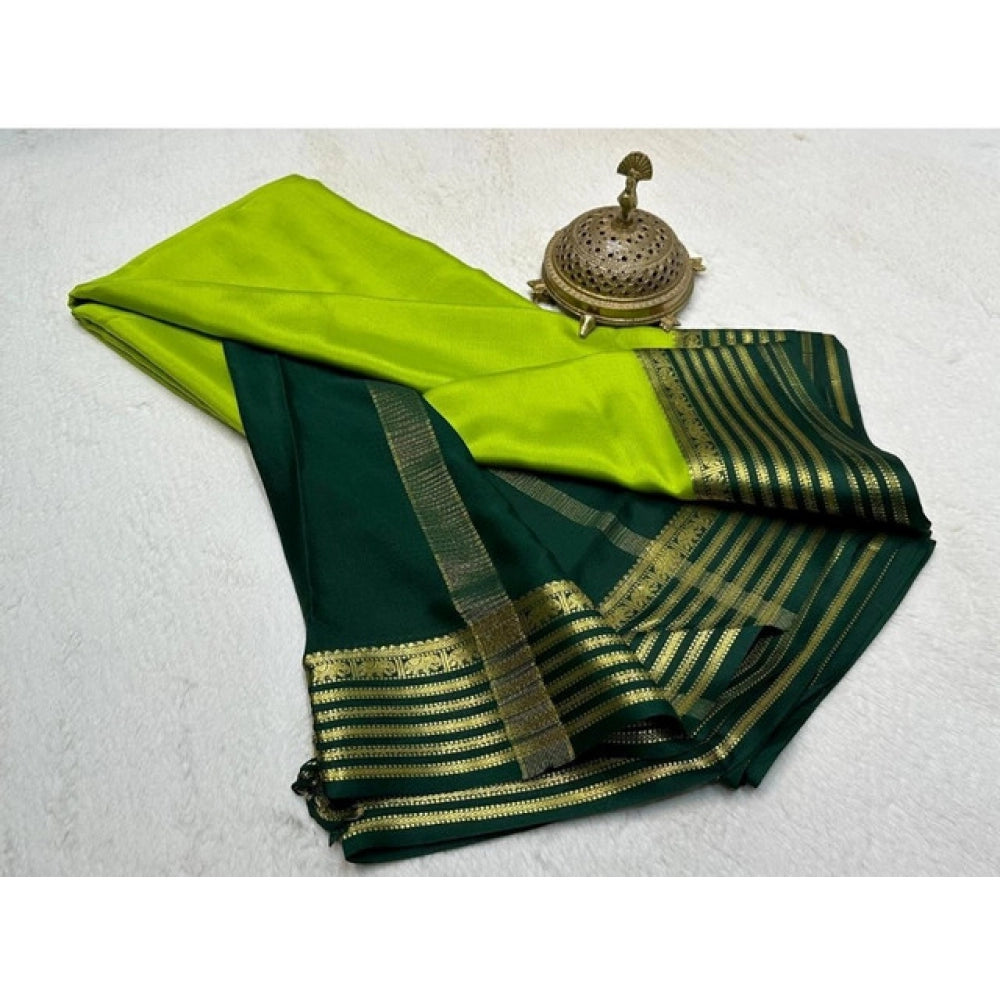 Women's Crepe Chit Pallu Solid Saree With Unstitched Blouse 5.5Mtr  (Green)