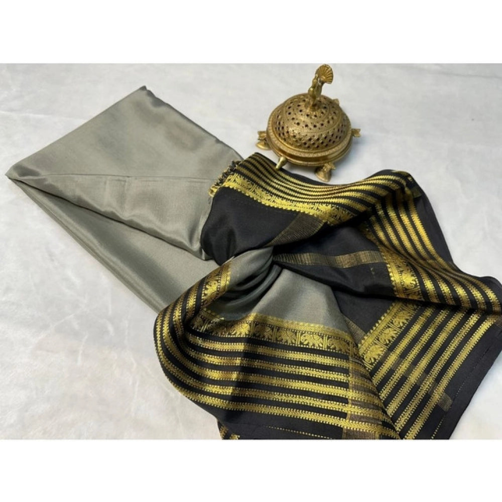 Women's Crepe Chit Pallu Solid Saree With Unstitched Blouse 5.5Mtr  (Gray)