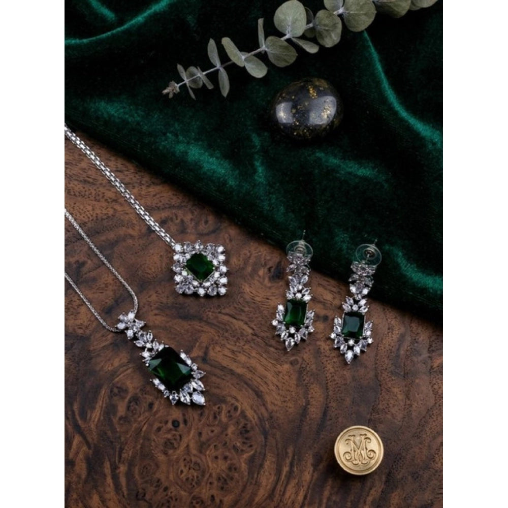 Women's Brass Silver Plated Pendant Set (Green)