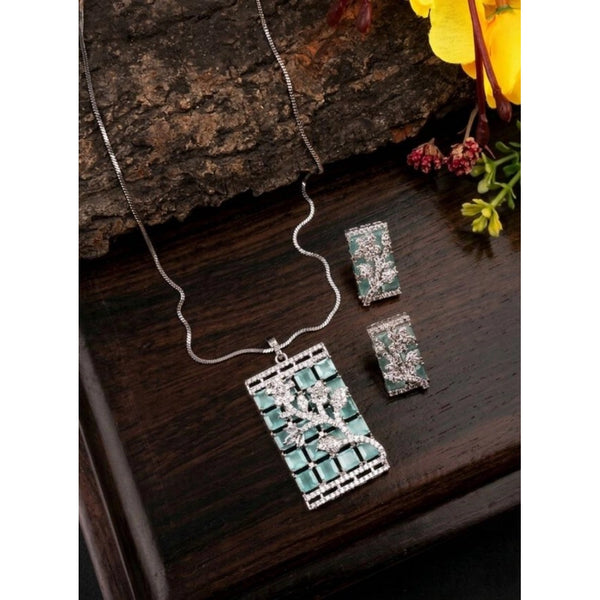 Women's Brass Silver Plated Pendant Set (Turquoise)