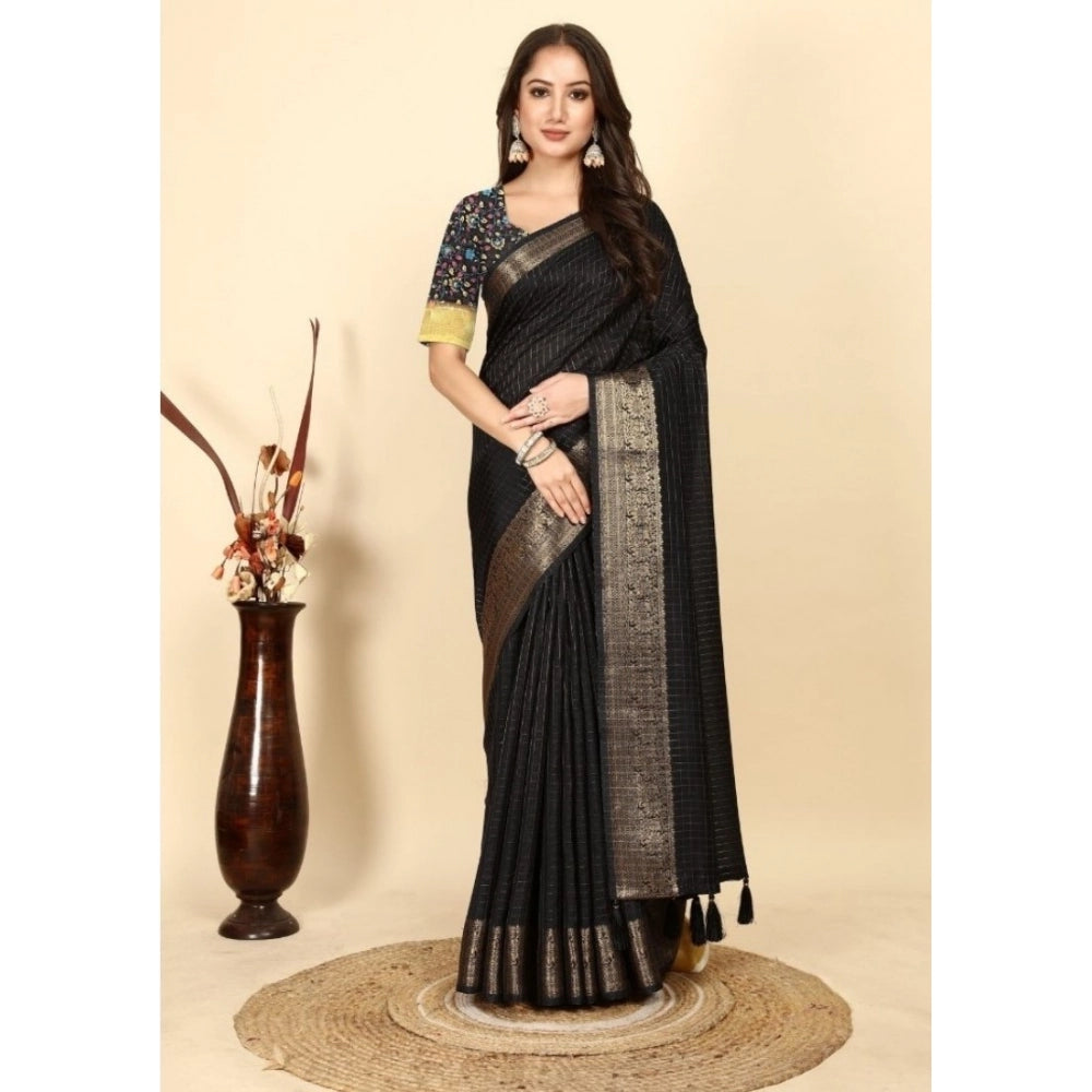 Women's Cotton Blend Checkered Saree With Unstitched Blouse 5.5Mtr (Black)