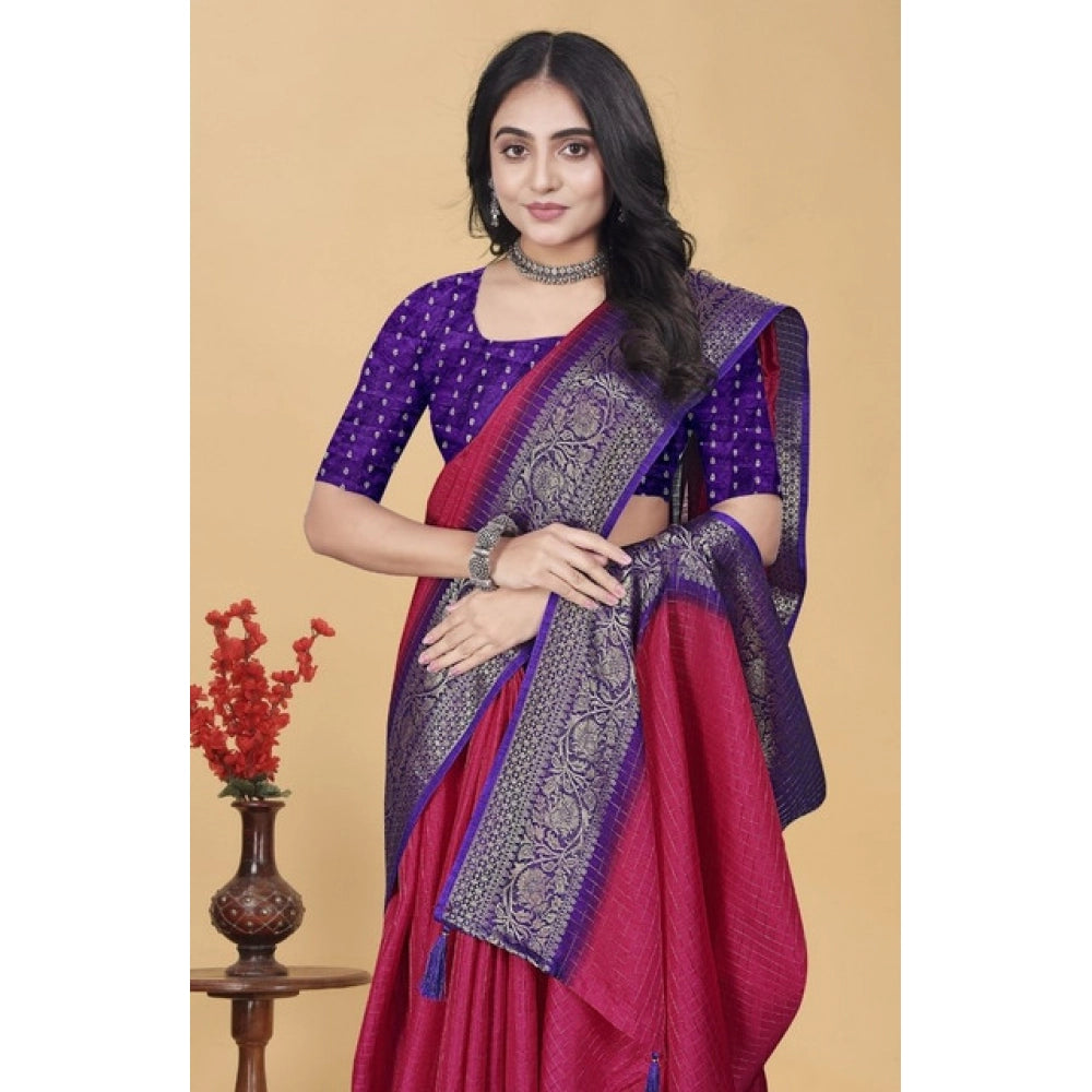 Women's Cotton Blend Checkered Saree With Unstitched Blouse 5.5Mtr (Pink)