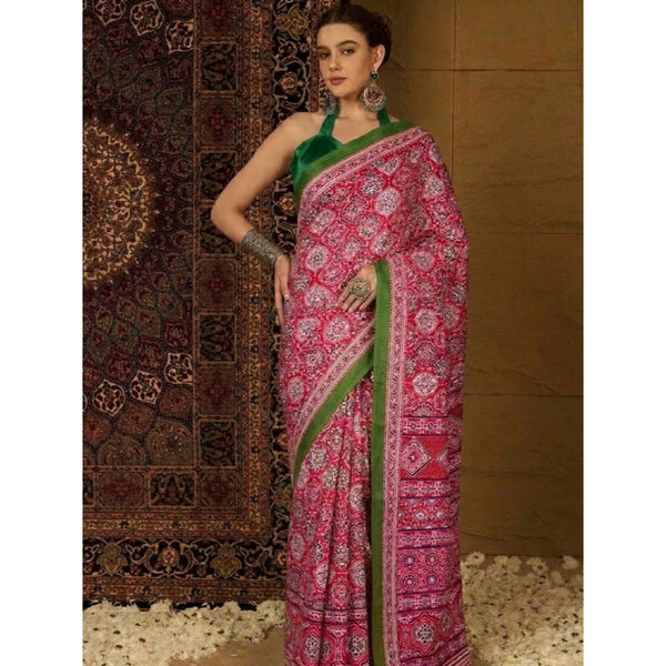 Women's Crepe Printed Saree With Unstitched Blouse 5.5Mtr (Pink)