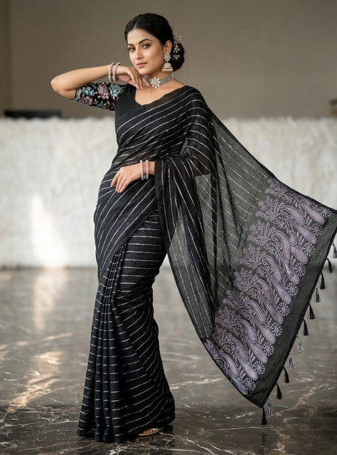 Women's Georgette Striped Saree With Unstitched Blouse 5.5Mtr (Black)
