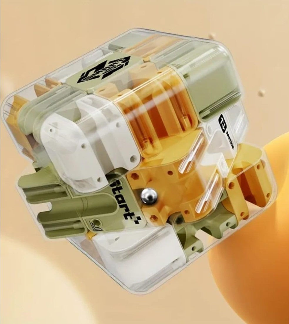 Plastic Ball Rolling Cube (Multicolor)