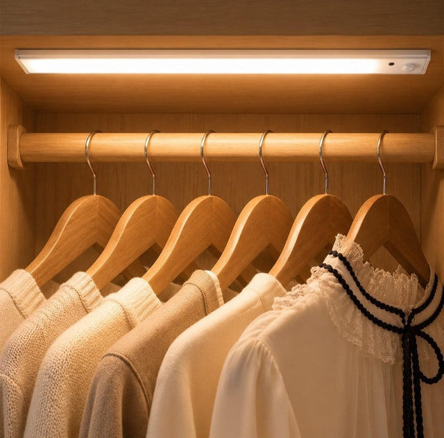 Generic Metal Wireless Under Cabinet Light (White)