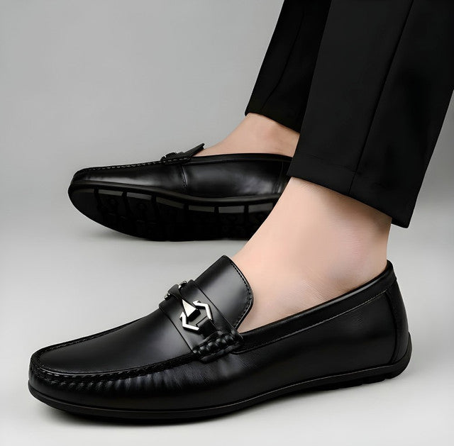 Men's Synthetic Leather Solid Slip-On Casual Loafers With Metal Bit (Black)