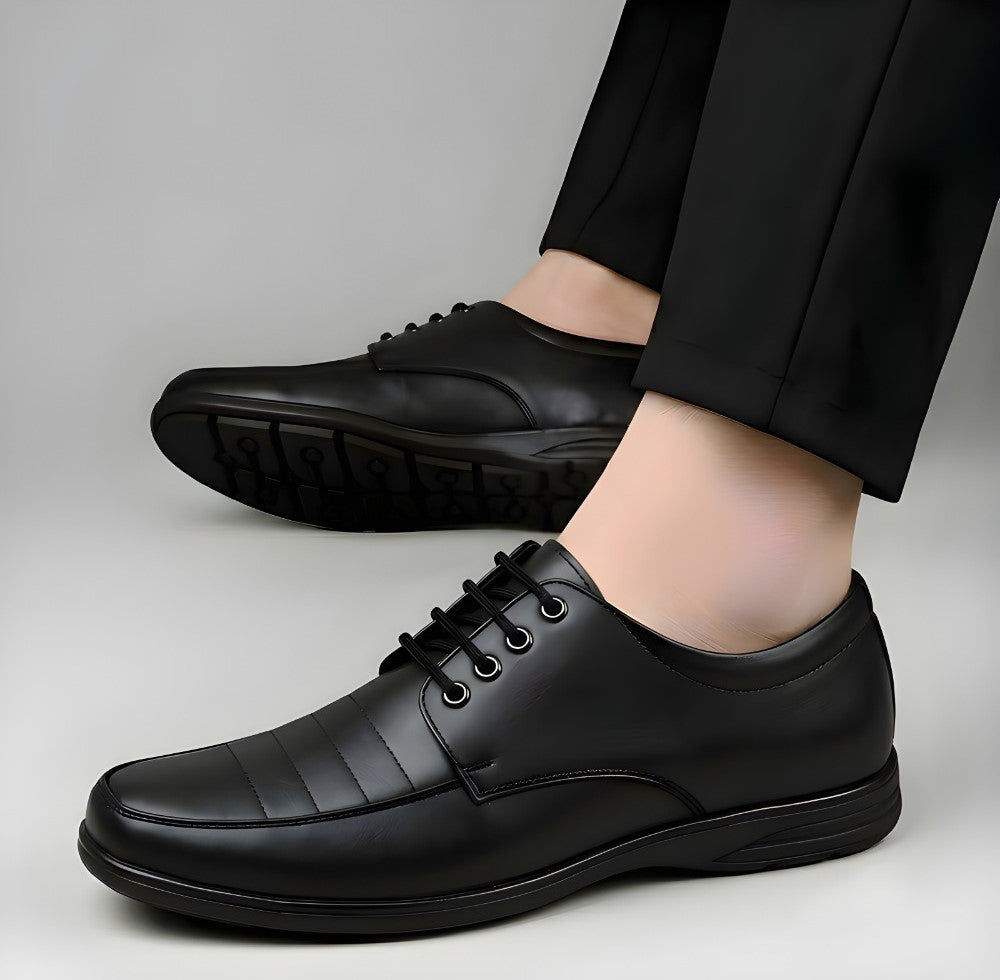 Men's Synthetic Leather Solid Lace-Up Formal Shoes (Black)