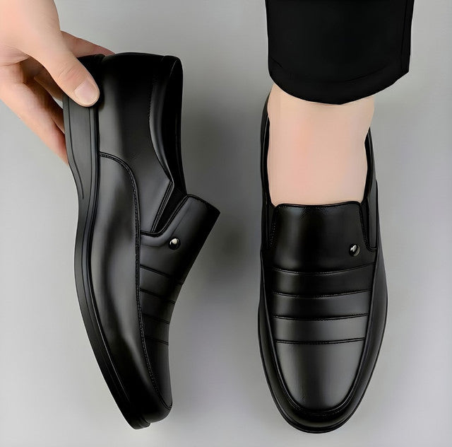 Men's Synthetic Leather Solid Slip-On Formal Shoes (Black)