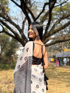Women's Linen Floral Printed Saree With Unstitched Blouse - 5.5 Mtr (White)