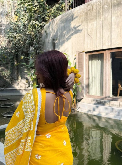 Women's Linen Floral Printed Saree With Unstitched Blouse - 5.5 Mtr (Yellow)