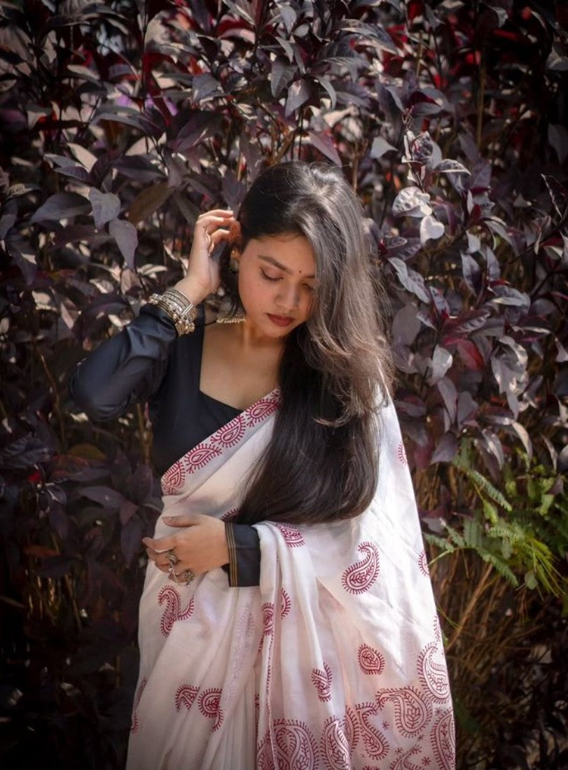 Women's Linen Paisley Printed Saree With Unstitched Blouse - 5.5 Mtr (White-Red)