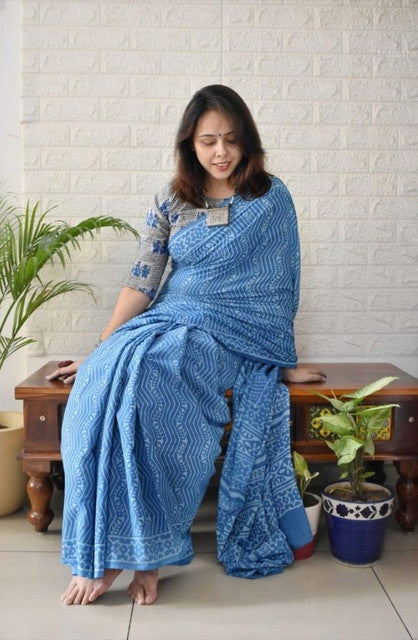 Women's Linen Printed Saree With Unstitched Blouse - 5.5 Mtr (Royal blue)