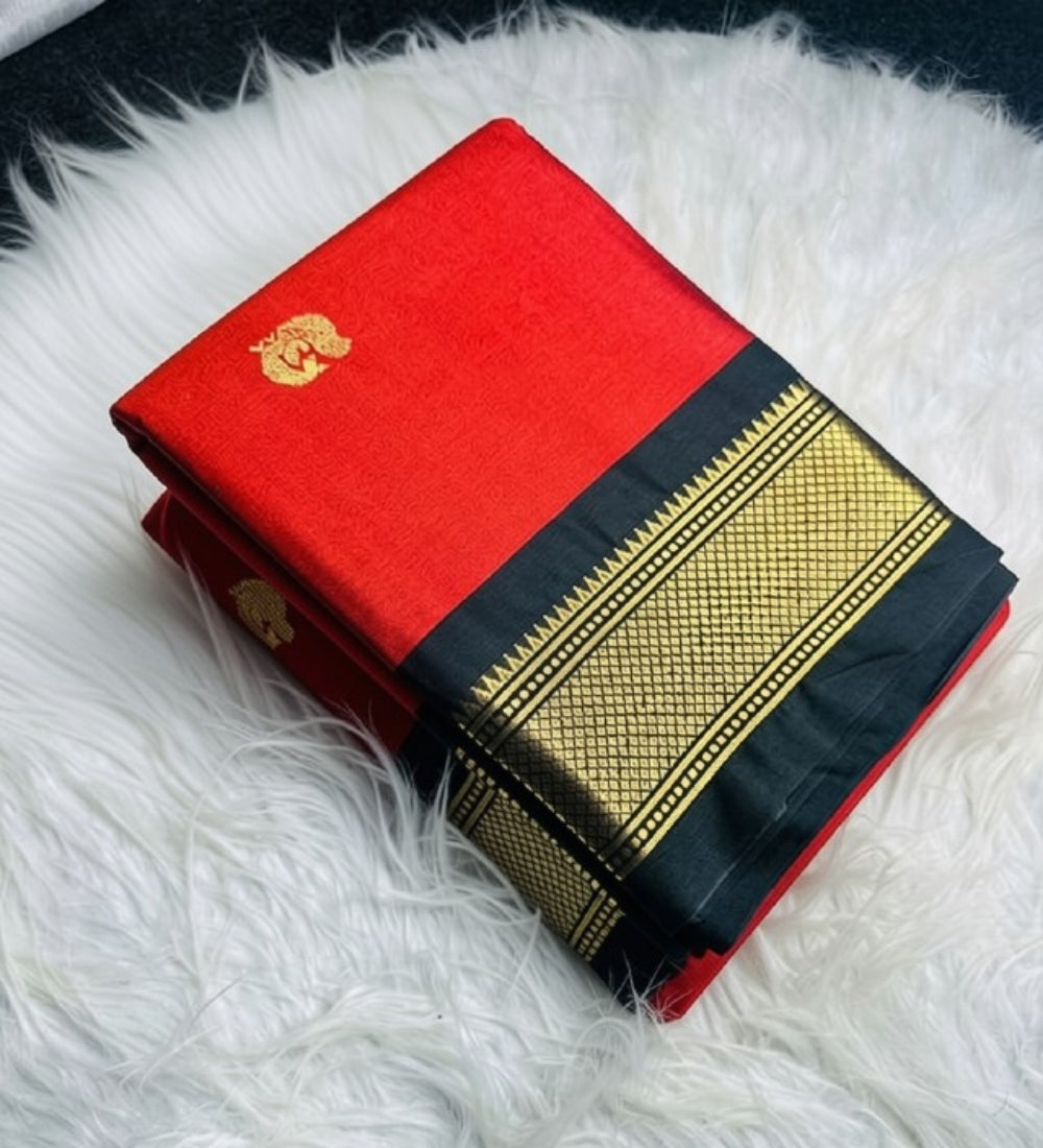 Women's Cotton Silk Solid Saree With Unstitched Blouse - 5.5 Mtr (Red-Black)