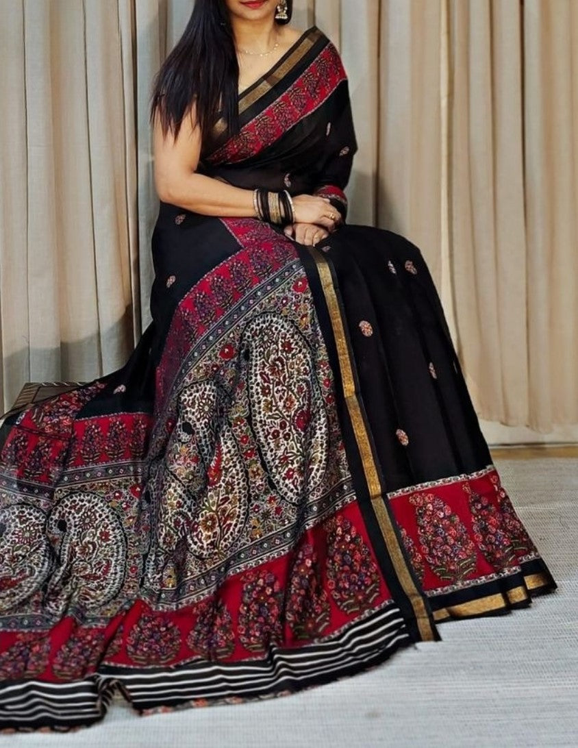 Women's Linen Kalamkari Printed Saree With Unstitched Blouse - 5.5 Mtr (Black-Red)