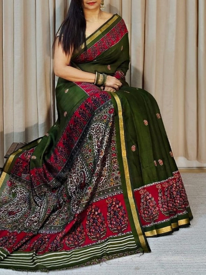 Women's Linen Kalamkari Printed Saree With Unstitched Blouse - 5.5 Mtr (Green-Pink)