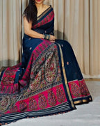 Women's Linen Kalamkari Printed Saree With Unstitched Blouse - 5.5 Mtr (Navy Blue- Pink)
