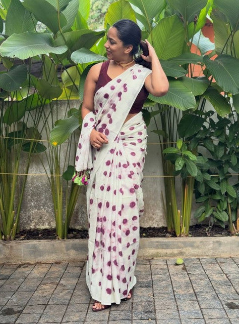 Women's Linen Printed Saree With Unstitched Blouse - 5.5 Mtr (White-Wine)