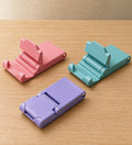 Plastic Small Smartphone Stand Keychains Set of 3 Pieces (Multicolor)
