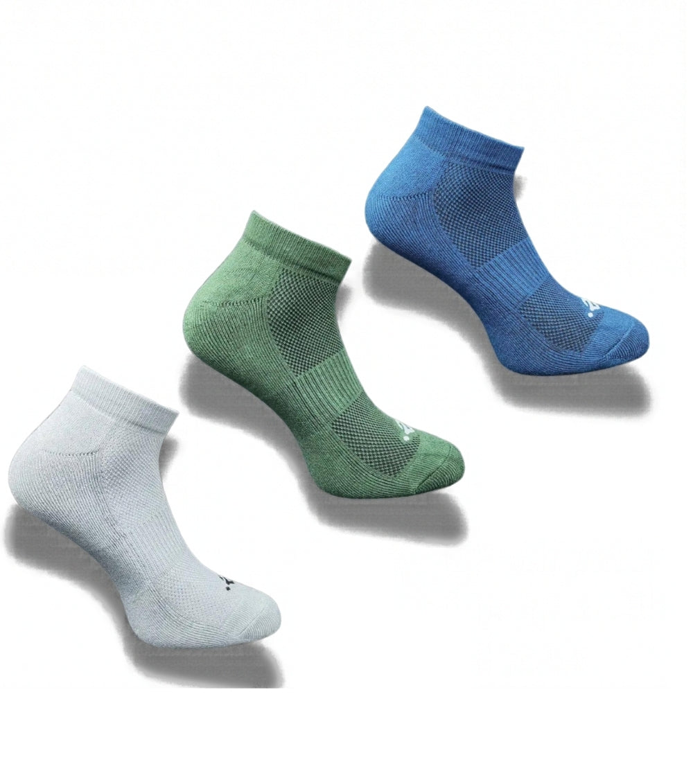 Pack of 3 Unisex Bamboo Blend Solid Low Cut Socks (Multicolor)