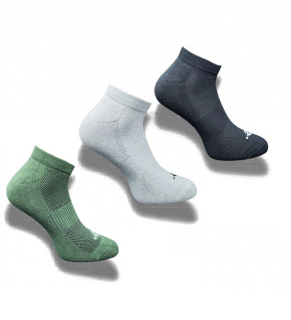 Pack of 3 Unisex Bamboo Blend Solid Low Cut Socks (Multicolor)