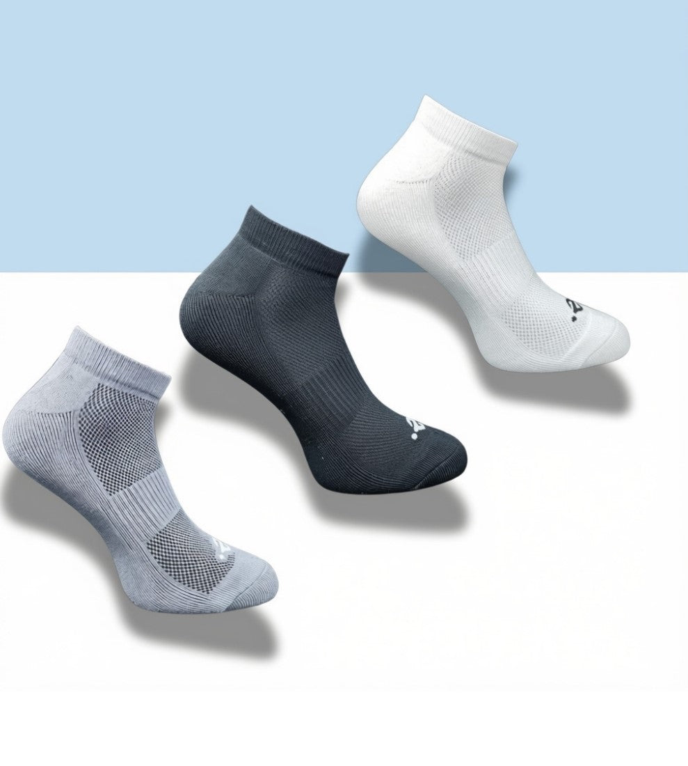 Pack of 3 Unisex Bamboo Blend Solid Low Cut Socks (Multicolor)
